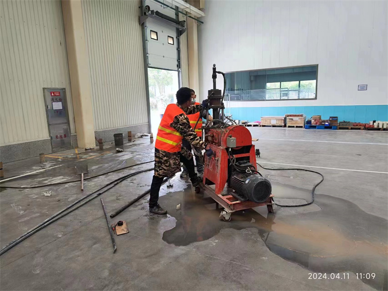 清涧厂房地面下沉塌陷注浆加固施工